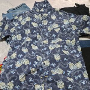 Izod Saltwater Performance Men’s sport Fishing Button Up Shirt Vented Medium